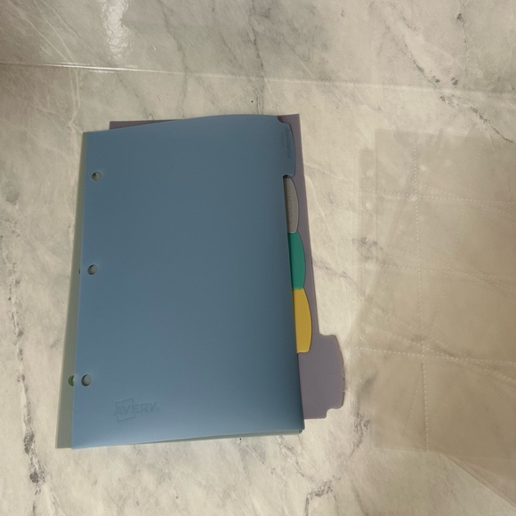 Avery Mini Divider and Business Card Sheet Protectors Mini Binder Planner - Picture 4 of 8